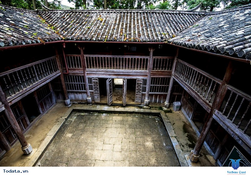 Dinh Thự Họ Vương